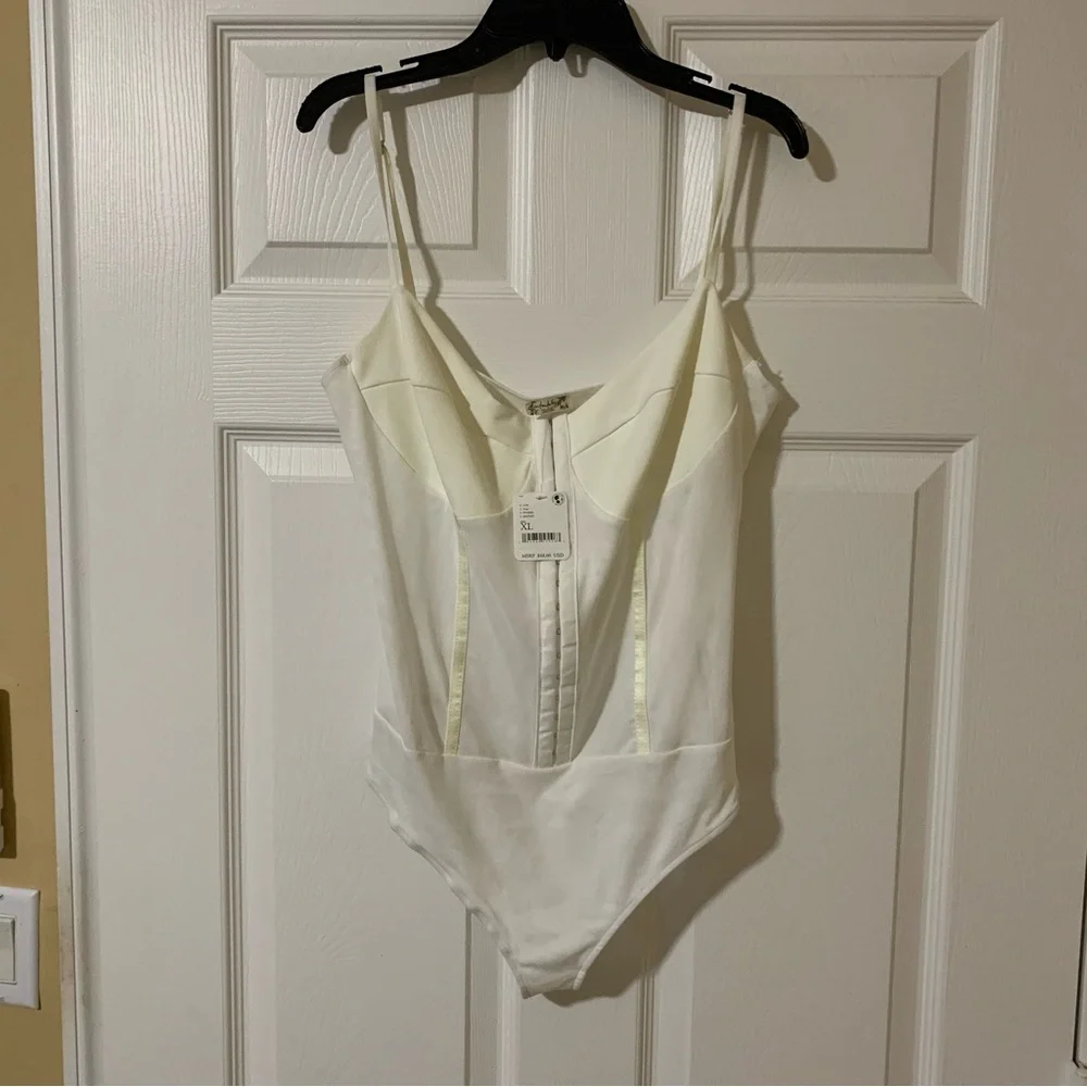 NWT Free People Ivory‎ Bodysuit Top Chic Casual Minimalist